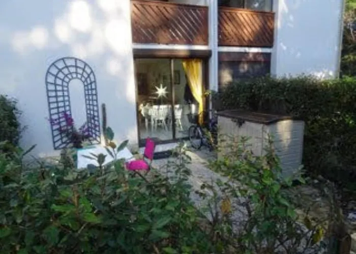 Agreable Rez De Jardin Avec Terrasse Proche Plage