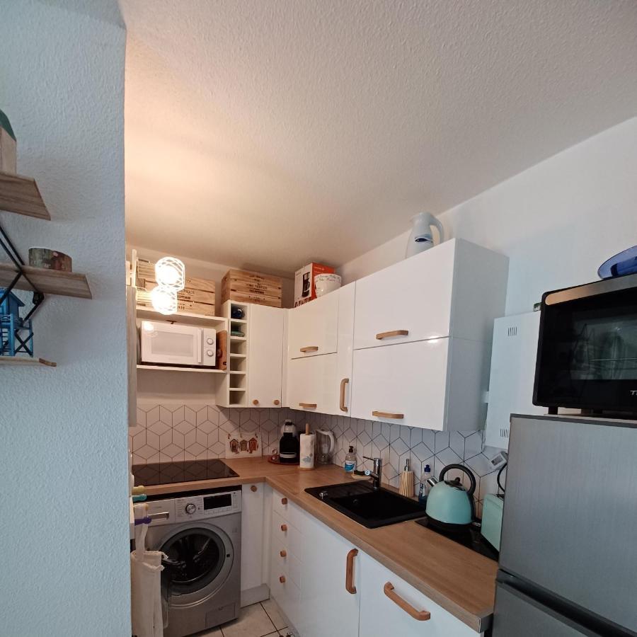 Agreable Rez De Jardin Avec Terrasse Proche Apartment