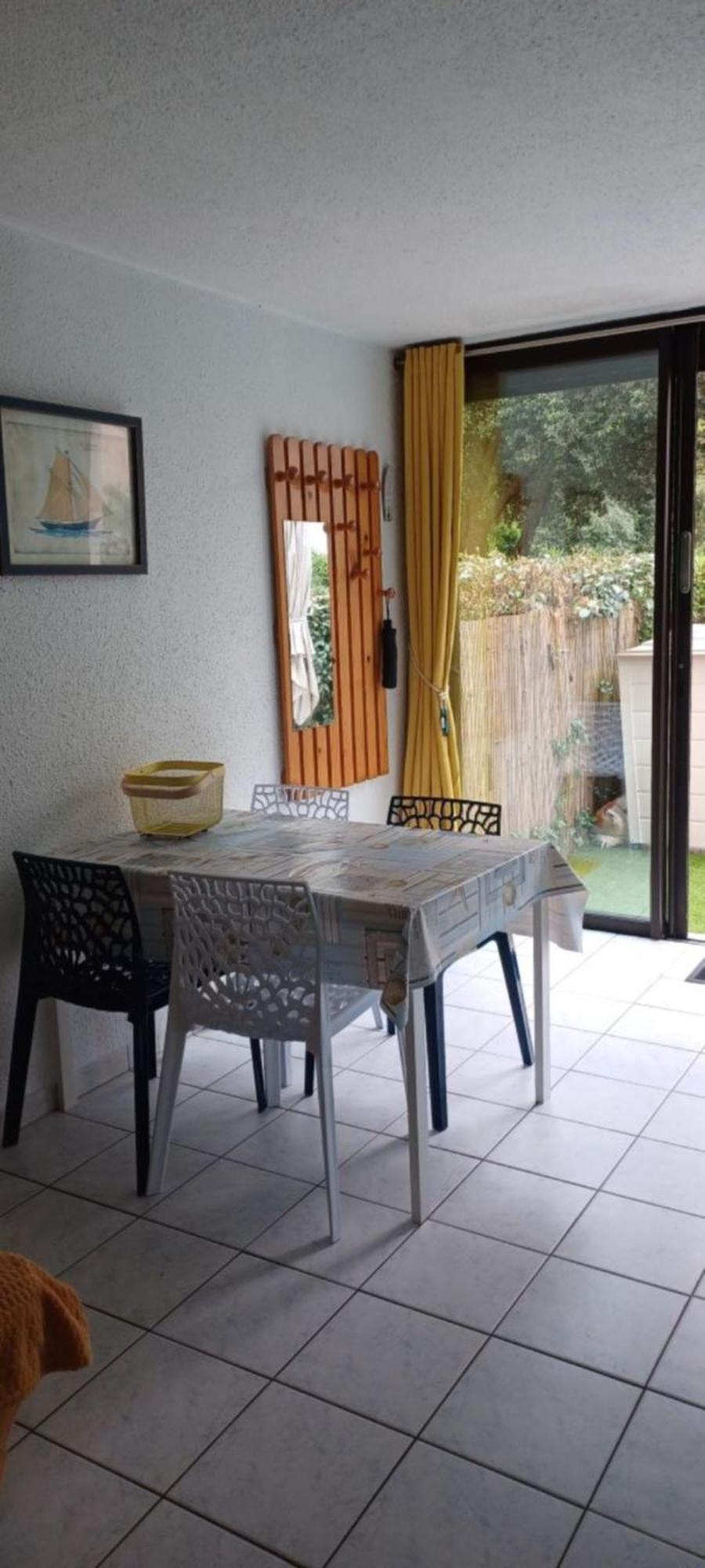 Agreable Rez De Jardin Avec Terrasse Proche Saint-Georges-de-Didonne
