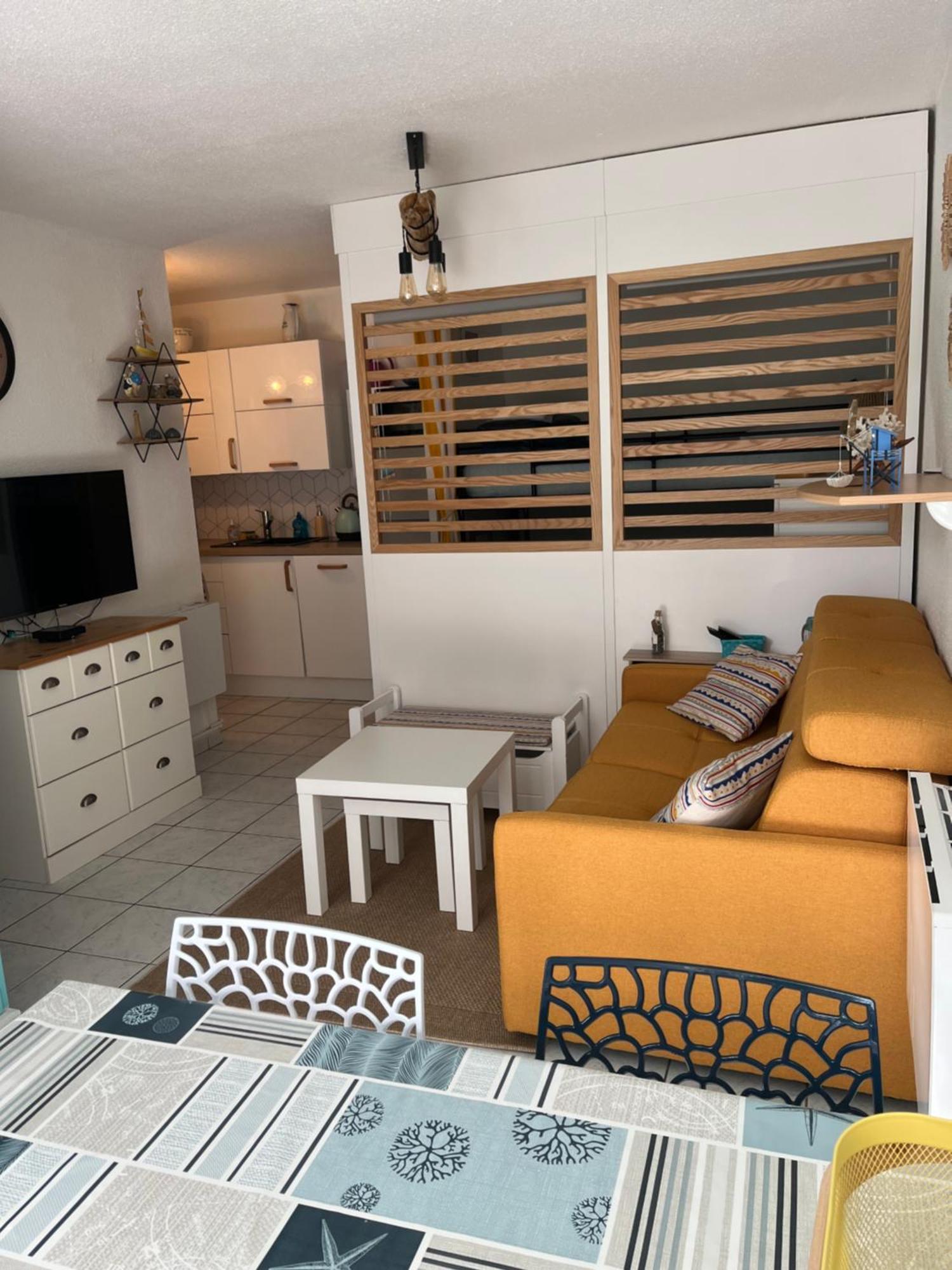 Agreable Rez De Jardin Avec Terrasse Proche Apartment *